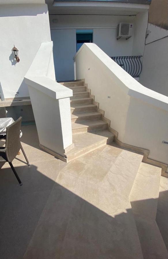 Duje & Roko Apartments شيبينيك المظهر الخارجي الصورة