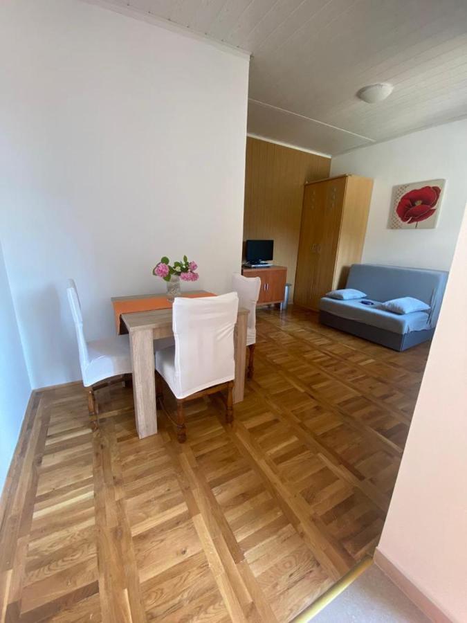 Duje & Roko Apartments شيبينيك المظهر الخارجي الصورة