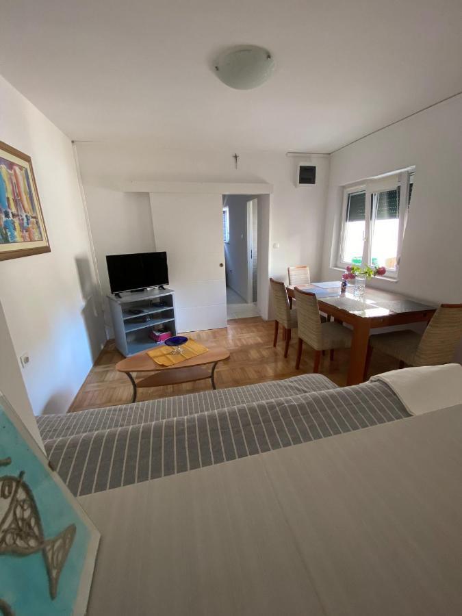 Duje & Roko Apartments شيبينيك المظهر الخارجي الصورة