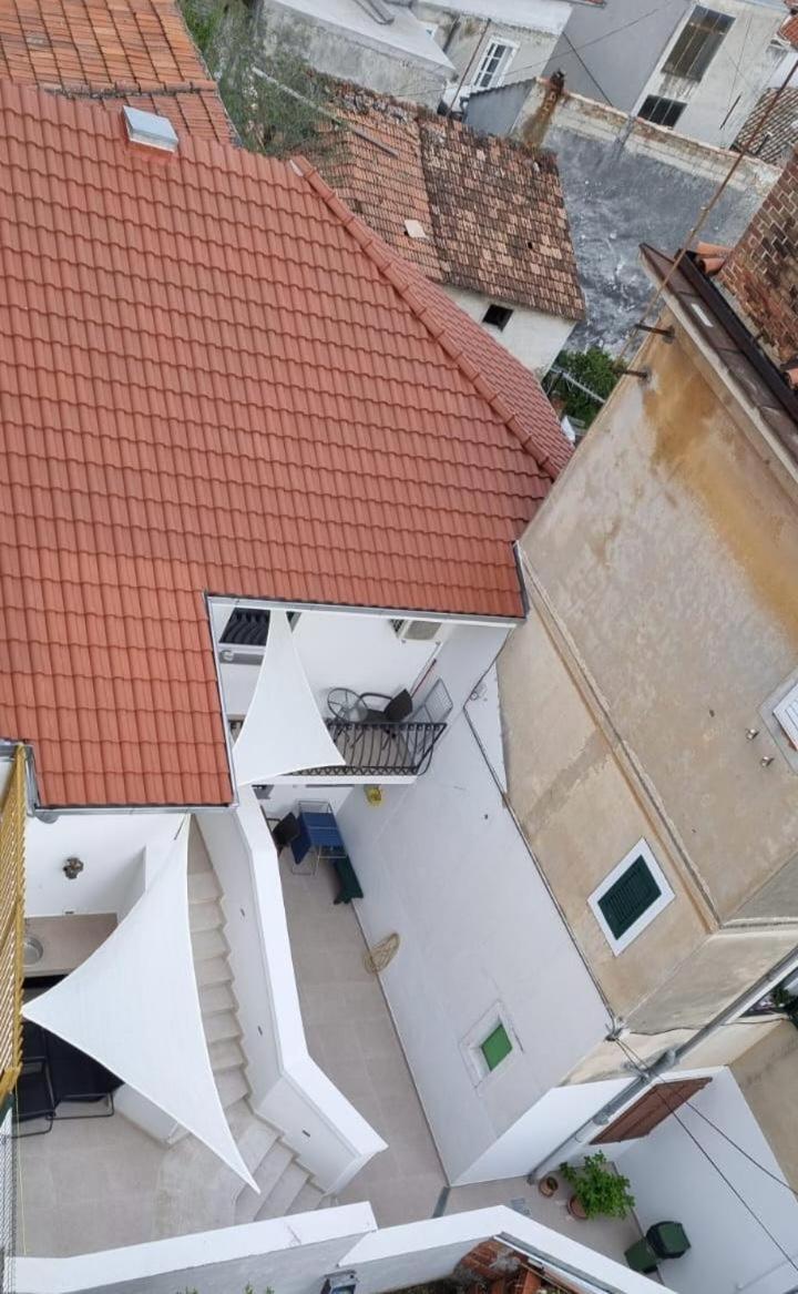 Duje & Roko Apartments شيبينيك المظهر الخارجي الصورة